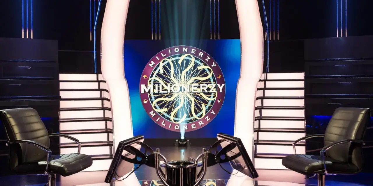 Studio "Milionerzy" gotowe na kolejnych uczestników. Czy ktoś z nich ma IQ jak członkowie Mensa?
