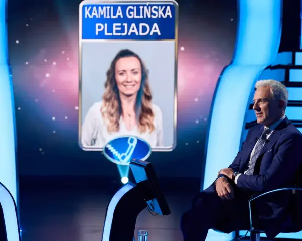 Kamila Glińska z "Milionerów" czeka na telefon do przyjaciela.