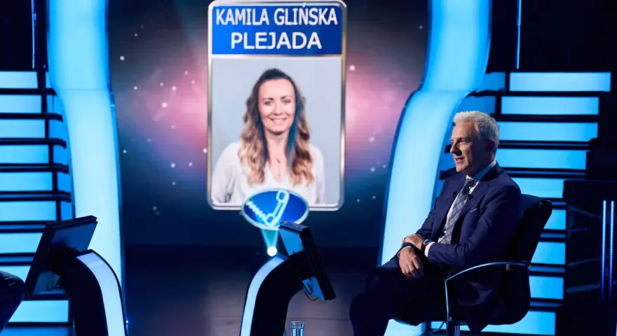 Kamila Glińska z "Milionerów" czeka na telefon do przyjaciela.